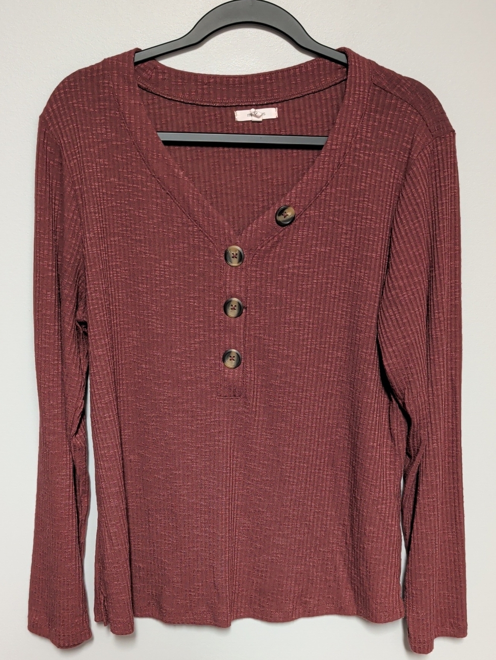 Maurices Ribbed Button-Front Long Sleeve Top in Burgundy